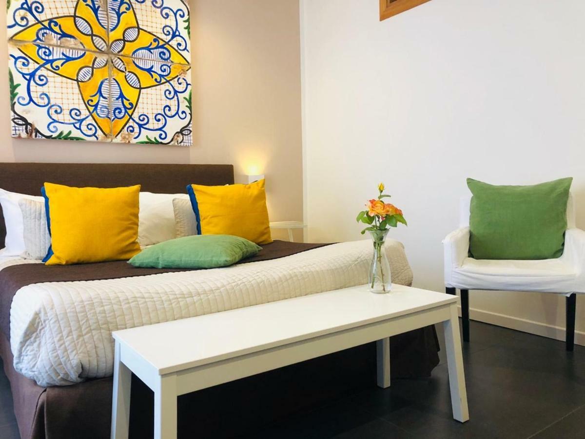 B&B Antichi Colori Чинизи Экстерьер фото